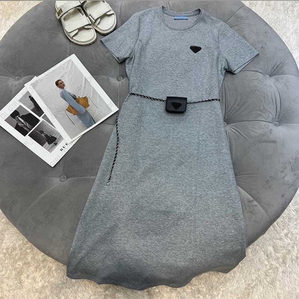 women deess designer calssic triangle pint long dresses summer slim one-piece skirt with chain pack356, Black;gray
women deess designer calssic triangle pint long dresses summer slim one-piece skirt with chain pack356, Black;gray