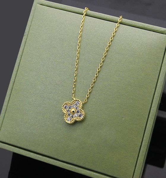 womens luxury designer buckle full diamond necklace fashion single flower fourleaf clover cleef pendant necklaces 18k gold neckla7654051, Silver
womens luxury designer buckle full diamond necklace fashion single flower fourleaf clover cleef pendant necklaces 18k gold neckla7654051, Silver