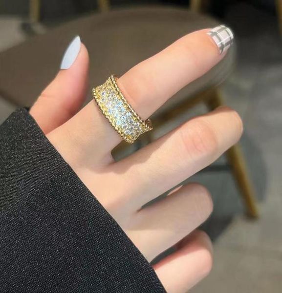 designers ring fashion jewelrys luxury classic diamond rings titanium steel alloy goldplated womens jewelry as lovers couple pres4878864, Silver
designers ring fashion jewelrys luxury classic diamond rings titanium steel alloy goldplated womens jewelry as lovers couple pres4878864, Silver