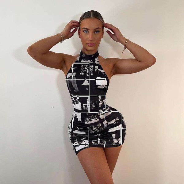 style body abstract printing round neck sleeveless backless skinny sheath characteristic dress short skirt, Black;gray
style body abstract printing round neck sleeveless backless skinny sheath characteristic dress short skirt, Black;gray