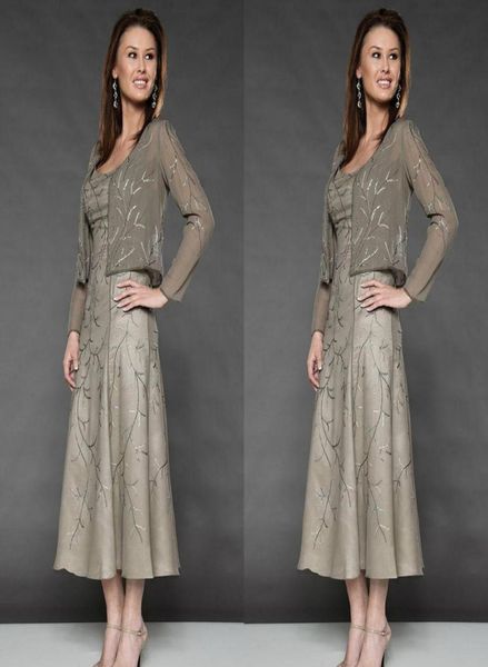elegant embroidery mother of the bride dresses beaded scoop neckline tealength occasion dress with jacket for wedding1713899, Black;red
elegant embroidery mother of the bride dresses beaded scoop neckline tealength occasion dress with jacket for wedding1713899, Black;red