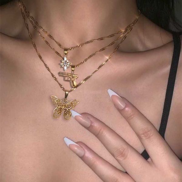 pendant necklaces bohemia big butterfly necklace for women multilayered crystal snake pendants twist chain 2023 cute trendy jewelry 230613, Silver
pendant necklaces bohemia big butterfly necklace for women multilayered crystal snake pendants twist chain 2023 cute trendy jewelry 230613, Silver
