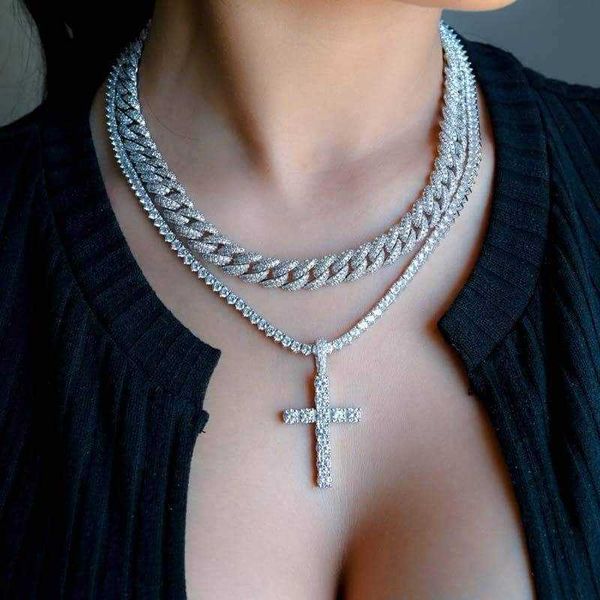 custom 925 sterling silver gold plated iced out hip hop moissanite cuban link chain pendant
custom 925 sterling silver gold plated iced out hip hop moissanite cuban link chain pendant