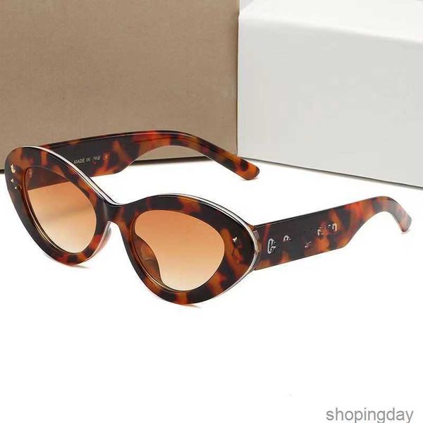 2023 new luxury sunglasses for man woman designer beach sun glasses retro small frame luxury design uv400 with boxvv31, White;black
2023 new luxury sunglasses for man woman designer beach sun glasses retro small frame luxury design uv400 with boxvv31, White;black