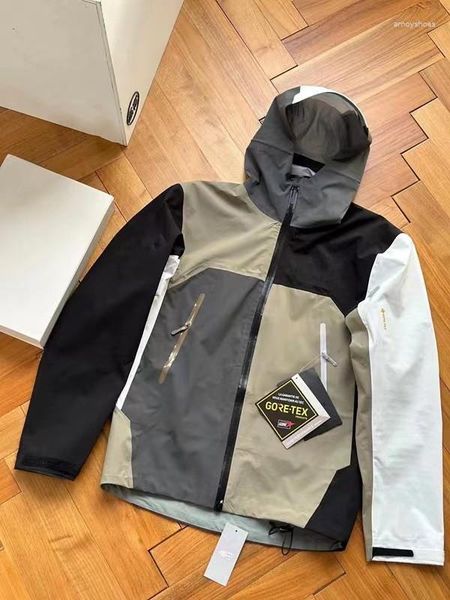 men's jackets color-blocking jacket single-layer outdoor hard shell mountaineering windproof waterproof fishing suit, Black;brown
men's jackets color-blocking jacket single-layer outdoor hard shell mountaineering windproof waterproof fishing suit, Black;brown