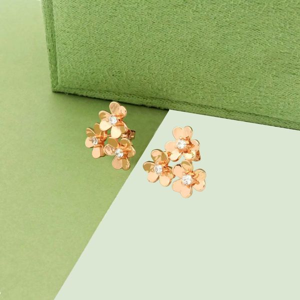 charm stud fashion vintage four leaf clover earrings back mother-of-pearl silver 18k gold plated agate for women&girls valentine's moth, Golden
charm stud fashion vintage four leaf clover earrings back mother-of-pearl silver 18k gold plated agate for women&girls valentine's moth, Golden