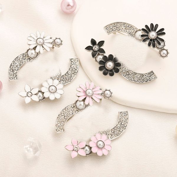 famous design c brand luxurys desinger brooch women rhinestone pearl flower letter brooches suit pin fashion jewelry clothing decoration acc, Gray
famous design c brand luxurys desinger brooch women rhinestone pearl flower letter brooches suit pin fashion jewelry clothing decoration acc, Gray