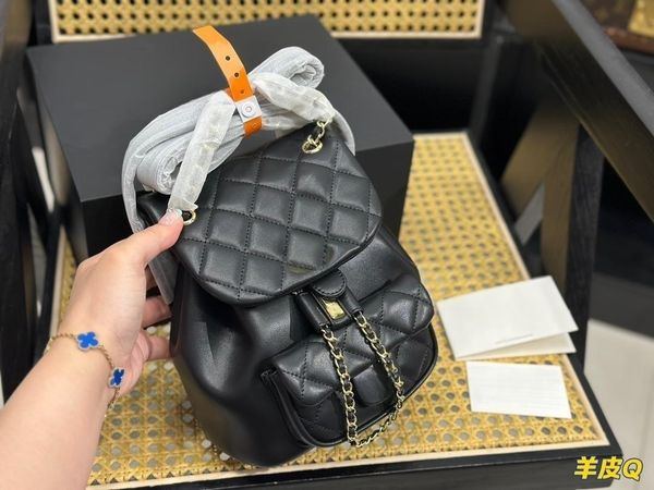 new 23ss designer women's bags mini backpacks duma backpacks shoulder bags cross body purses card holder quilted genuine leather mini h
new 23ss designer women's bags mini backpacks duma backpacks shoulder bags cross body purses card holder quilted genuine leather mini h