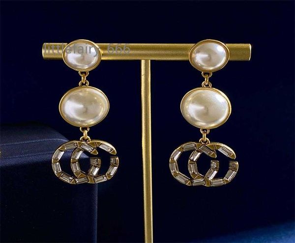 new fashion anagram pendant necklace asymmetric women retro earrings brass 18k gold plated ear stud hoop ladies designer jewelry l7328599, Golden;silver
new fashion anagram pendant necklace asymmetric women retro earrings brass 18k gold plated ear stud hoop ladies designer jewelry l7328599, Golden;silver