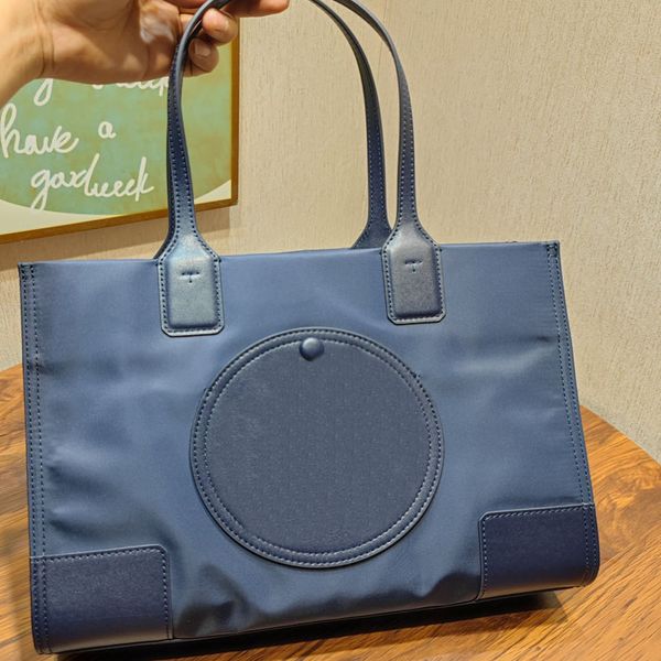 classic womens handbag designer tote bags for women nylon bag luxurys handbags lady shopping bag canvas tote bags letter open delicate knock
classic womens handbag designer tote bags for women nylon bag luxurys handbags lady shopping bag canvas tote bags letter open delicate knock