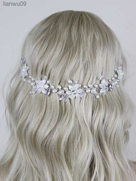 romantic white floral headband and earrings set elegant women headpiece bride headdress for party decoration wedding accessories l230704, White;golden
romantic white floral headband and earrings set elegant women headpiece bride headdress for party decoration wedding accessories l230704, White;golden