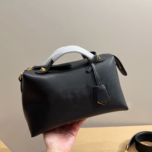 4 colours boston women shopping shoulder bag fashion travel r handbag wholesale high-quality handbags vintage shoulder bags classic
4 colours boston women shopping shoulder bag fashion travel r handbag wholesale high-quality handbags vintage shoulder bags classic