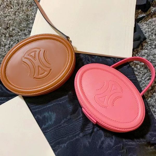 lady triomphes pochette toiletry clutch bags luxurys designer smooth fashion round city shoulder bag womens purse men genuine leather handba
lady triomphes pochette toiletry clutch bags luxurys designer smooth fashion round city shoulder bag womens purse men genuine leather handba