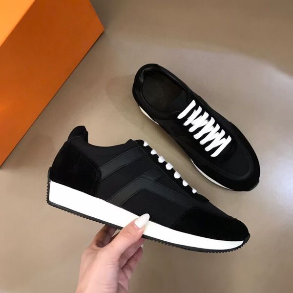 runner sneakers outdoor men casual shoes technical canvas suede goatskin bouncing sneakers comfortable flats r trainers brown black white
runner sneakers outdoor men casual shoes technical canvas suede goatskin bouncing sneakers comfortable flats r trainers brown black white