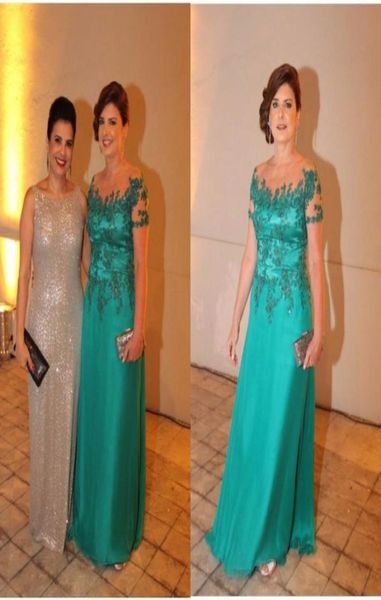 green mother of the bride dresses for weddings scoop lace crystal pleat plus size mother off the groom wedding guest evening gowns1916301, Black;red
green mother of the bride dresses for weddings scoop lace crystal pleat plus size mother off the groom wedding guest evening gowns1916301, Black;red