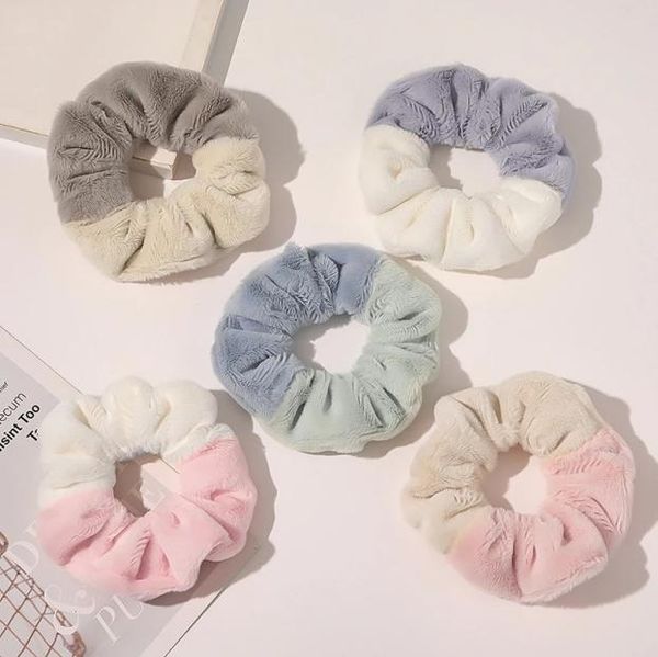 women girls sweet faux rabbit fur hair rope scrunchies fluffy elastic hair bands splicing color hair ties for christmas headwear6057129, Golden;silver
women girls sweet faux rabbit fur hair rope scrunchies fluffy elastic hair bands splicing color hair ties for christmas headwear6057129, Golden;silver