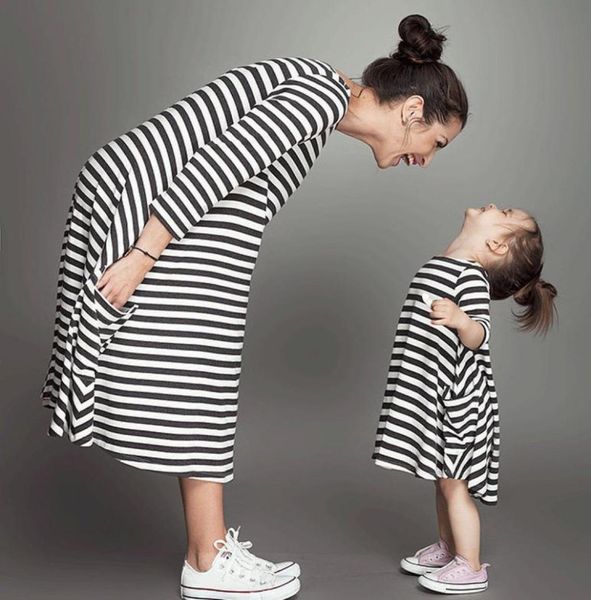 summer mother daughter dresses casual striped family matching clothes mom and daughter dress clothing7865756, Blue
summer mother daughter dresses casual striped family matching clothes mom and daughter dress clothing7865756, Blue