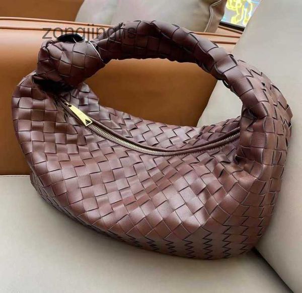 botteges designer fashionable bags venetas 2023 soft large bag woven armpit jodie plaid handbag cowhide knotted pleated piop
botteges designer fashionable bags venetas 2023 soft large bag woven armpit jodie plaid handbag cowhide knotted pleated piop