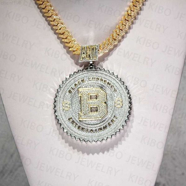 two tone iced out sterling silver custom mens hip hop jewelry vvs moissanite pendant
two tone iced out sterling silver custom mens hip hop jewelry vvs moissanite pendant