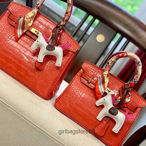 designer birkinn lady crocodile bag totes bags women's 2023 classic cow leather h carrying hand h ermes scarf fashion ladies handbag sh
designer birkinn lady crocodile bag totes bags women's 2023 classic cow leather h carrying hand h ermes scarf fashion ladies handbag sh