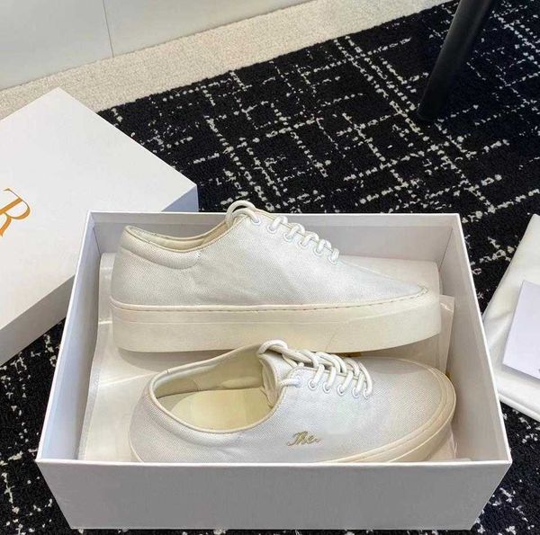 2023 new casual sports shoes women marie h leather sneakers designers fashion canvas canvas low-sneakers size 35-40, Black
2023 new casual sports shoes women marie h leather sneakers designers fashion canvas canvas low-sneakers size 35-40, Black