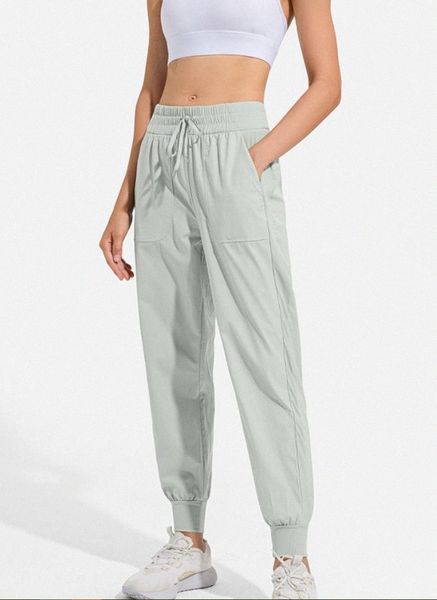 women jogging yoga ninth pants pocket fitness leggings soft high waist hip lift elastic casual pants drawstring legs sweatpants 44si#
women jogging yoga ninth pants pocket fitness leggings soft high waist hip lift elastic casual pants drawstring legs sweatpants 44si#