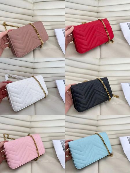 classic designer bag shoulder bag messenger bag with gold chain original box genuine leather high-grade quality classic packaging box, Black;red
classic designer bag shoulder bag messenger bag with gold chain original box genuine leather high-grade quality classic packaging box, Black;red