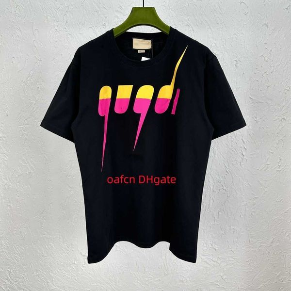 men's designer t-shirt casual women's blade printing short sleeve t-shirt new summer men's luxury large sports t-shirt europe, White;black
men's designer t-shirt casual women's blade printing short sleeve t-shirt new summer men's luxury large sports t-shirt europe, White;black