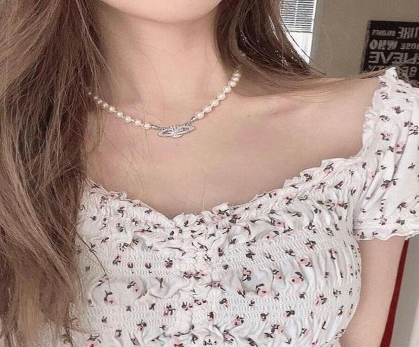 luxury fashion diamond saturn pendant pearl necklace beaded chain classic designer jewelry women party gift17721085671389, Silver
luxury fashion diamond saturn pendant pearl necklace beaded chain classic designer jewelry women party gift17721085671389, Silver