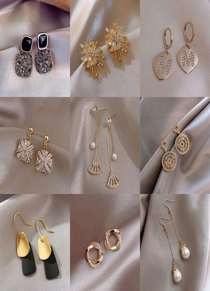 charm 925 silver earrings natural crystal whole fashion small sterling jewelry for women stud men earings8970564, Golden
charm 925 silver earrings natural crystal whole fashion small sterling jewelry for women stud men earings8970564, Golden