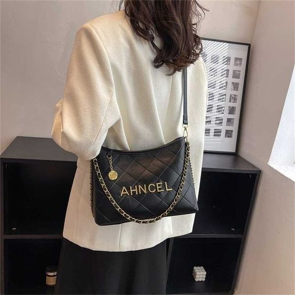 24% off handbag designer 2023 high women's with large capacity new fashionable spring/summer single shoulder crossbody popular bag
24% off handbag designer 2023 high women's with large capacity new fashionable spring/summer single shoulder crossbody popular bag