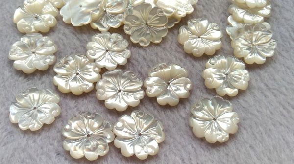 20mm natural pearl shell beads mother of pearl shell carved flowers petal beds with flat back 6pcs9856851, Black
20mm natural pearl shell beads mother of pearl shell carved flowers petal beds with flat back 6pcs9856851, Black