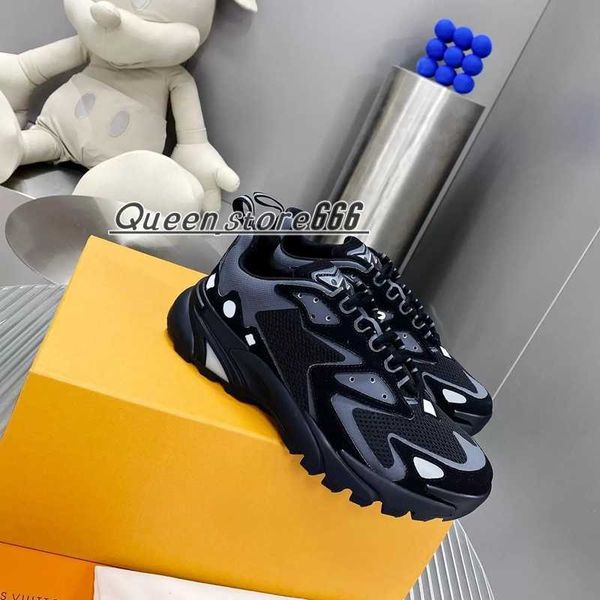 runner tatic shoes luxury designer sneakers for mens breathable mesh stylish look classic color design sneaker comfortable sole, Black
runner tatic shoes luxury designer sneakers for mens breathable mesh stylish look classic color design sneaker comfortable sole, Black