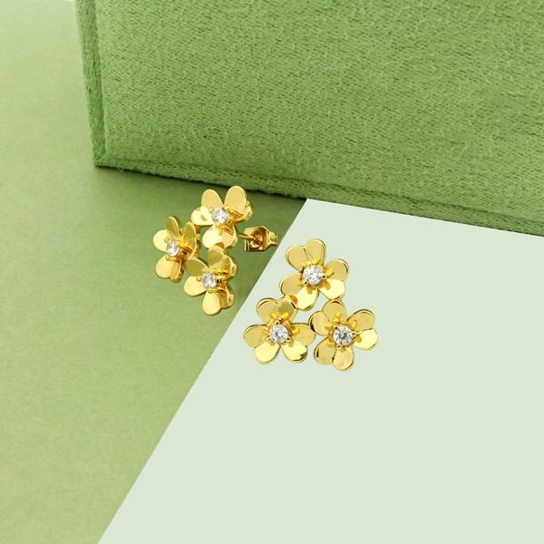 fashion vintage four leaf clover charm stud earrings back mother-of-pearl silver 18k gold plated agate for women&girls valentine's moth, Golden
fashion vintage four leaf clover charm stud earrings back mother-of-pearl silver 18k gold plated agate for women&girls valentine's moth, Golden