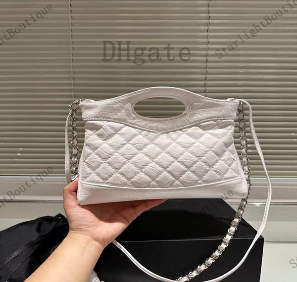 2023 new 31 bag 23a gold clasp checked diamond chain cowhide one shoulder crossbody handbag fashion mini versatile couple style
2023 new 31 bag 23a gold clasp checked diamond chain cowhide one shoulder crossbody handbag fashion mini versatile couple style