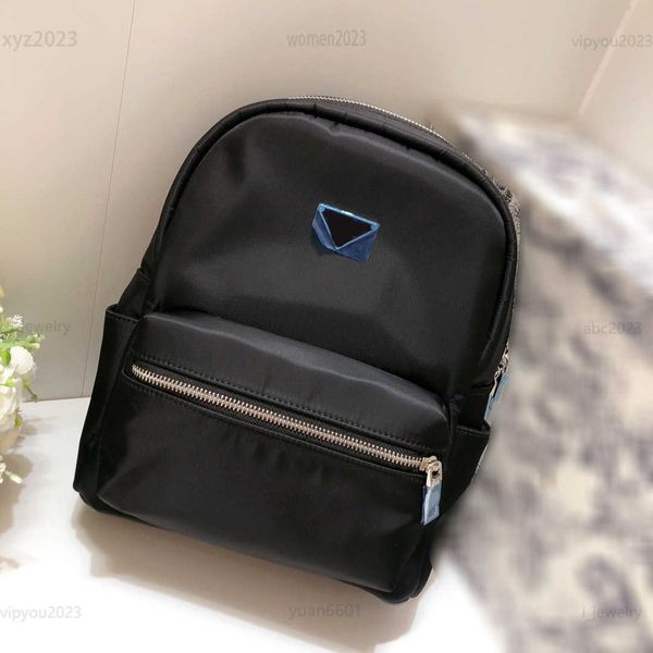 2023 designer baby bag metal geometric logo decoration kids handbags fashion child knapsack size 25*18*10 cm baby school backpack
2023 designer baby bag metal geometric logo decoration kids handbags fashion child knapsack size 25*18*10 cm baby school backpack