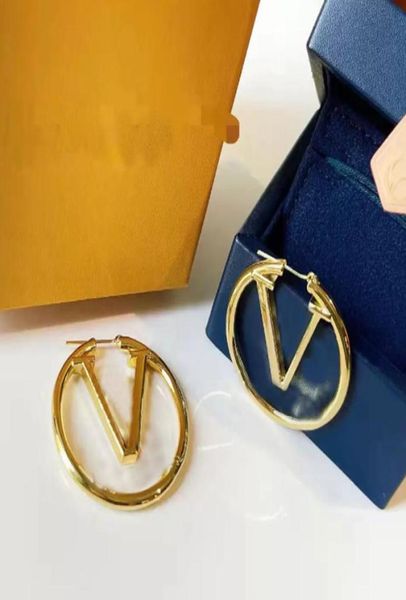 luxury 4cm gold hoop earrings for lady women orrous girls ear studs set designer jewelry earring valentine039s day gift engagem1871544, Golden;silver
luxury 4cm gold hoop earrings for lady women orrous girls ear studs set designer jewelry earring valentine039s day gift engagem1871544, Golden;silver