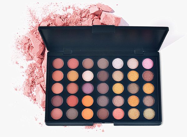 35 color eye shadow plate golden scallion powder flash eye box pearl makeup combination, many style choices, support custom logo
35 color eye shadow plate golden scallion powder flash eye box pearl makeup combination, many style choices, support custom logo