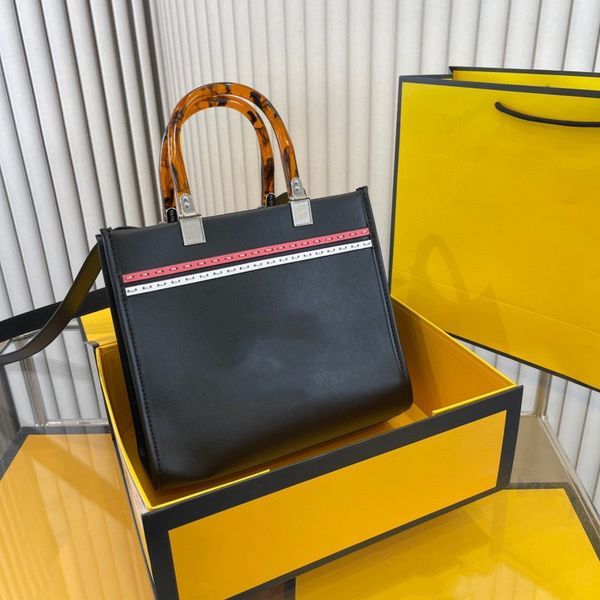 women's tote bag designer handbag fashion shoulder bag large capacity leather shopping bag classic letter crossbody bag new premium squ
women's tote bag designer handbag fashion shoulder bag large capacity leather shopping bag classic letter crossbody bag new premium squ