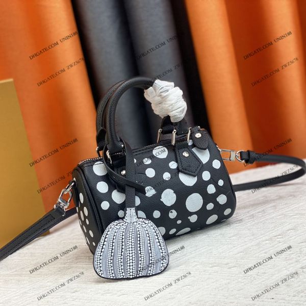 23ss womens luxurys designers speedy leateher tote bag wave point flowers pillow shoulder strap crossbody women handbag with original metal
23ss womens luxurys designers speedy leateher tote bag wave point flowers pillow shoulder strap crossbody women handbag with original metal