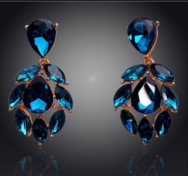 new fashion water drop tassel oval 18k gold plated austrian crystal earrings for women party gift whole1251747, Golden;silver
new fashion water drop tassel oval 18k gold plated austrian crystal earrings for women party gift whole1251747, Golden;silver
