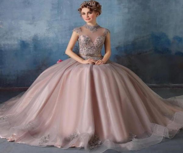 2019 new high neck quinceanera dresses lace appliques with crystal beaded ball gown sweet 16 prom gowns vestidos de quinceanera1032937, Blue;red
2019 new high neck quinceanera dresses lace appliques with crystal beaded ball gown sweet 16 prom gowns vestidos de quinceanera1032937, Blue;red