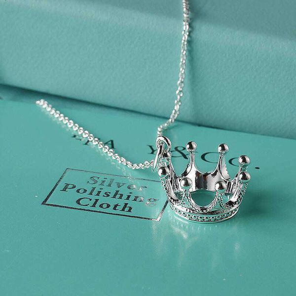 high version tiffay necklace 925 sterling silver tiejia hollow out style light luxury versatile and small pendant noble collar chain, Black
high version tiffay necklace 925 sterling silver tiejia hollow out style light luxury versatile and small pendant noble collar chain, Black