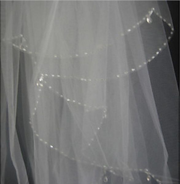 fashional twolayer beaded edge hip length white ivory champagne pink red black purple wedding veil meidingqianna brand bridal8478726
fashional twolayer beaded edge hip length white ivory champagne pink red black purple wedding veil meidingqianna brand bridal8478726
