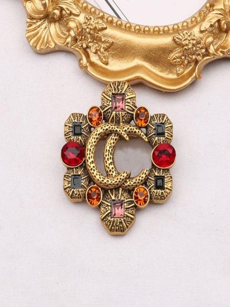 famous design gold silver brand luxury desinger brooch vintage women crystal rhinestone letter brooches suit pin fashion jewelry c1261345, Gray
famous design gold silver brand luxury desinger brooch vintage women crystal rhinestone letter brooches suit pin fashion jewelry c1261345, Gray