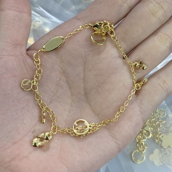 bracelets designer for women gold bracelet fashion women luxury designer necklace 18k gold plated elegant gold and silver bracelet fashion w, Black
bracelets designer for women gold bracelet fashion women luxury designer necklace 18k gold plated elegant gold and silver bracelet fashion w, Black
