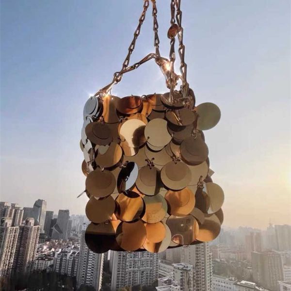 luxury designer women bags sequins chain knitted glitterbag evening bags clutch female travel holiday shoulder bag handbag 230714
luxury designer women bags sequins chain knitted glitterbag evening bags clutch female travel holiday shoulder bag handbag 230714