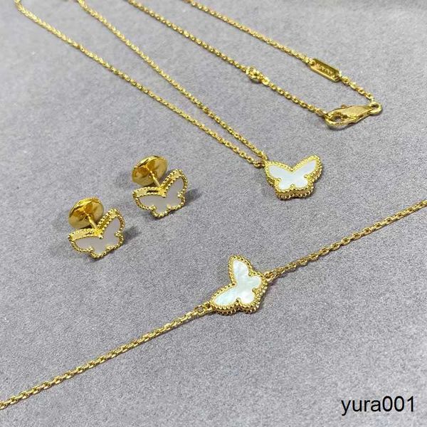 s925 sterling silver sweet butterfly pendant necklace for women luxury clover brand designer shell short choker bracelets necklace earrings
s925 sterling silver sweet butterfly pendant necklace for women luxury clover brand designer shell short choker bracelets necklace earrings