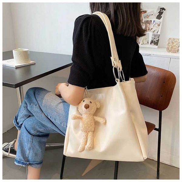 feeling large capacity bag new fashion student classroom crossbody women's bag simple and versatile one shoulder tote bag
feeling large capacity bag new fashion student classroom crossbody women's bag simple and versatile one shoulder tote bag