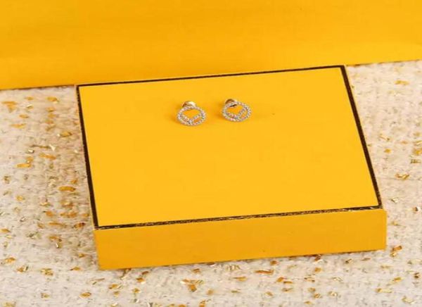 classic hoops stud designers earring diamond earrings luxury designer jewelry women circle letter studs hoop mens6337636, Golden;silver
classic hoops stud designers earring diamond earrings luxury designer jewelry women circle letter studs hoop mens6337636, Golden;silver